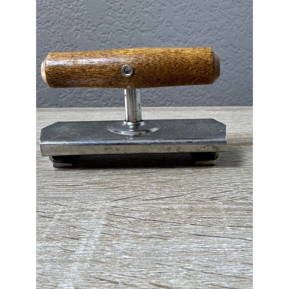 Vintage Bonny "Top-Off" Jar and Bottle Opener - Picture 2 of 4